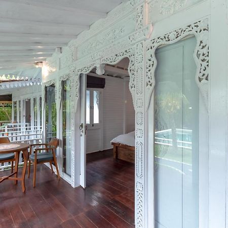 Hotel Elysium Bingin à Uluwatu Extérieur photo