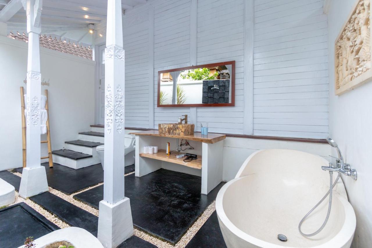 Hotel Elysium Bingin à Uluwatu Extérieur photo