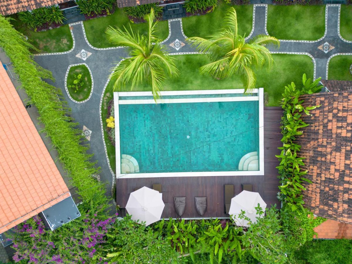 Hotel Elysium Bingin à Uluwatu Extérieur photo