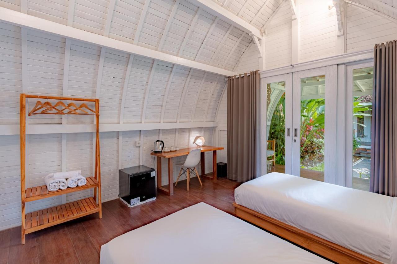 Hotel Elysium Bingin à Uluwatu Extérieur photo
